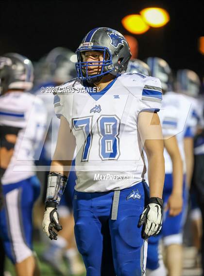 Thumbnail 2 in Snowflake vs Yuma Catholic (AIA 3A Final) photogallery.