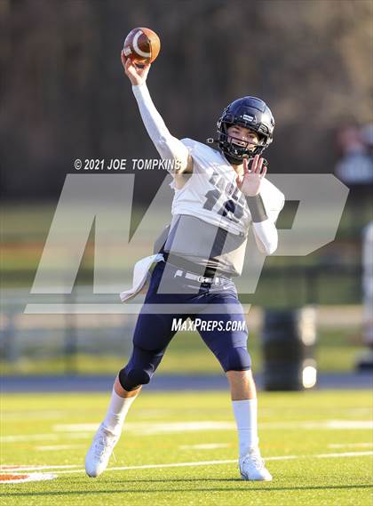 Thumbnail 2 in Burke Catholic @ Marlboro Central photogallery.