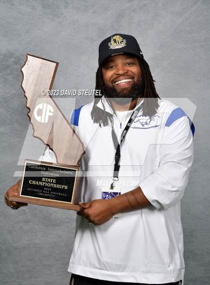 Thumbnail 1 in St. Vincent de Paul (CIF State D6AA Awards) photogallery.