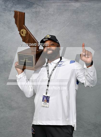 Thumbnail 3 in St. Vincent de Paul (CIF State D6AA Awards) photogallery.