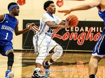 Thumbnail 3 in Trinity Christian vs Seagoville photogallery.
