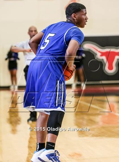 Thumbnail 3 in Trinity Christian vs Seagoville photogallery.