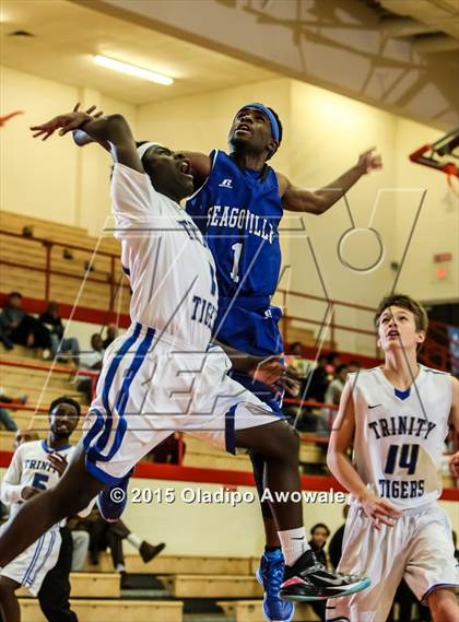Thumbnail 1 in Trinity Christian vs Seagoville photogallery.