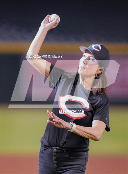 Thumbnail 3 in Lee Williams @ Coconino photogallery.