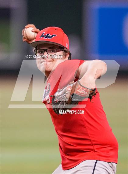 Thumbnail 2 in Lee Williams @ Coconino photogallery.