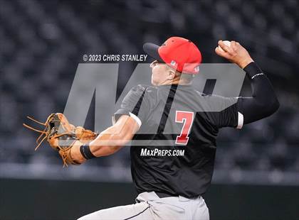 Thumbnail 3 in Lee Williams @ Coconino photogallery.