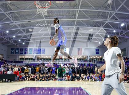 Thumbnail 3 in Slam Dunk Contest (City of Palms Classic) photogallery.