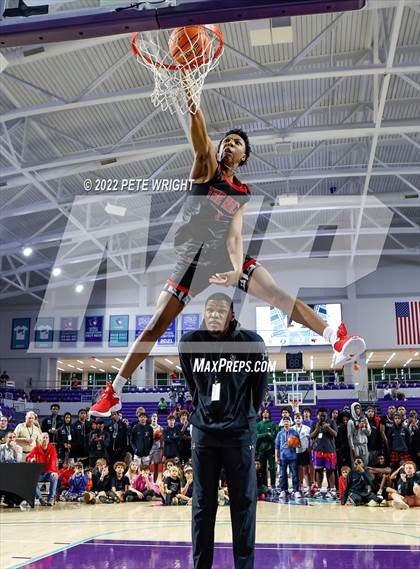 Thumbnail 3 in Slam Dunk Contest (City of Palms Classic) photogallery.