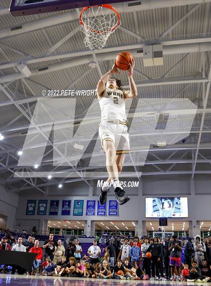 Thumbnail 2 in Slam Dunk Contest (City of Palms Classic) photogallery.