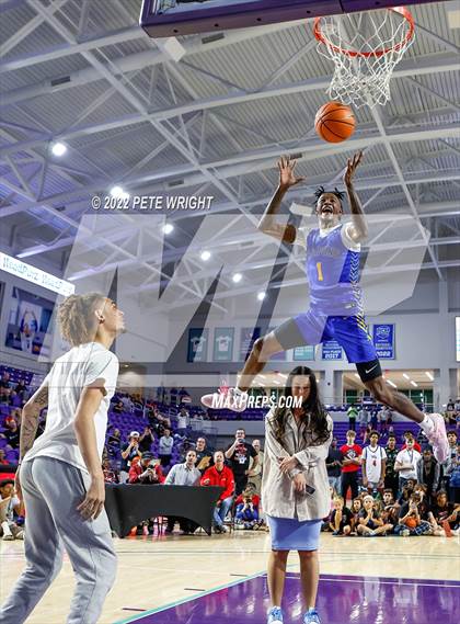 Thumbnail 3 in Slam Dunk Contest (City of Palms Classic) photogallery.