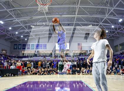 Thumbnail 2 in Slam Dunk Contest (City of Palms Classic) photogallery.