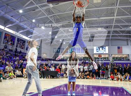 Thumbnail 1 in Slam Dunk Contest (City of Palms Classic) photogallery.