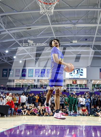 Thumbnail 1 in Slam Dunk Contest (City of Palms Classic) photogallery.