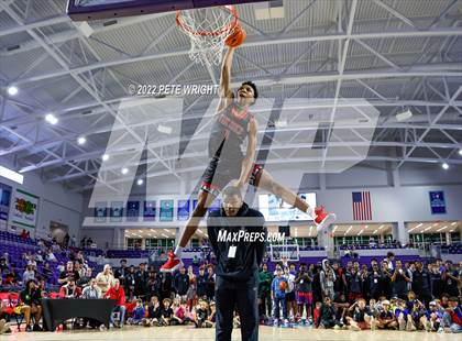 Thumbnail 2 in Slam Dunk Contest (City of Palms Classic) photogallery.