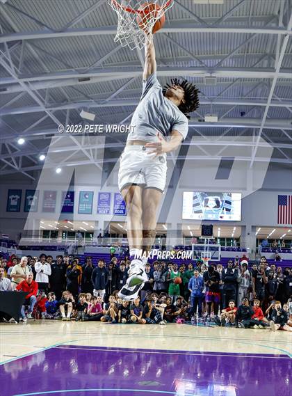 Thumbnail 3 in Slam Dunk Contest (City of Palms Classic) photogallery.