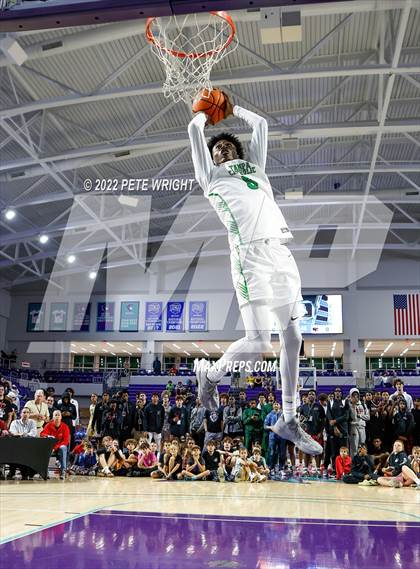 Thumbnail 2 in Slam Dunk Contest (City of Palms Classic) photogallery.