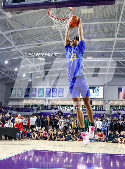 Thumbnail 1 in Slam Dunk Contest (City of Palms Classic) photogallery.