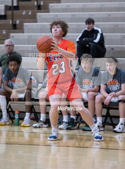 Thumbnail 3 in Ellet vs. Canton Central Catholic photogallery.