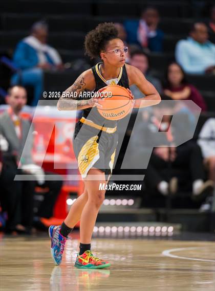 Thumbnail 3 in Cherokee vs. Pamlico County (NCHSAA 2A Final) photogallery.
