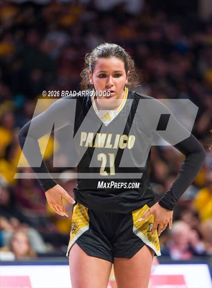 Thumbnail 3 in Cherokee vs. Pamlico County (NCHSAA 2A Final) photogallery.