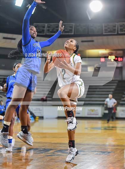 Thumbnail 1 in Tyler @ Longview photogallery.