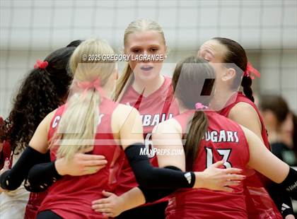 Thumbnail 3 in Tomball vs Southlake Carroll (UIL 6A D2 Volleyball Semi-final) photogallery.
