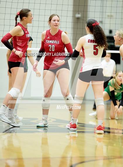 Thumbnail 3 in Tomball vs Southlake Carroll (UIL 6A Volleyball State Semifinals Division 2) photogallery.