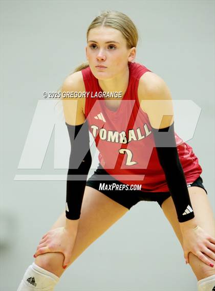 Thumbnail 3 in Tomball vs Southlake Carroll (UIL 6A Volleyball State Semifinals Division 2) photogallery.