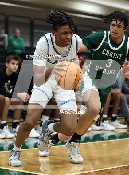 Thumbnail 1 in Christ School vs. Charlotte Latin photogallery.