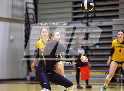 Thumbnail 3 in Crandall vs Summit International Prep (Crandall Tournament) photogallery.