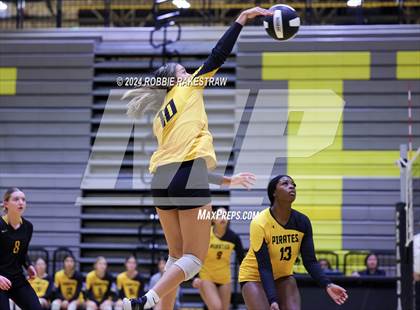 Thumbnail 2 in Crandall vs Summit International Prep (Crandall Tournament) photogallery.