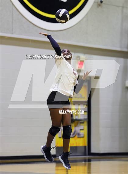 Thumbnail 2 in Crandall vs Summit International Prep (Crandall Tournament) photogallery.