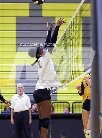Thumbnail 2 in Crandall vs Summit International Prep (Crandall Tournament) photogallery.