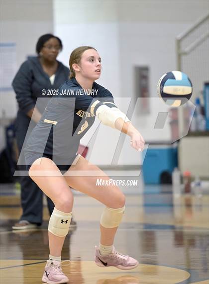 Thumbnail 2 in St. Joseph's Catholic vs Blythewood (Dorman Tournament of Champions) photogallery.