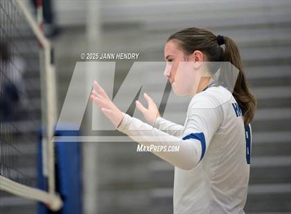 Thumbnail 2 in St. Joseph's Catholic vs Blythewood (Dorman Tournament of Champions) photogallery.