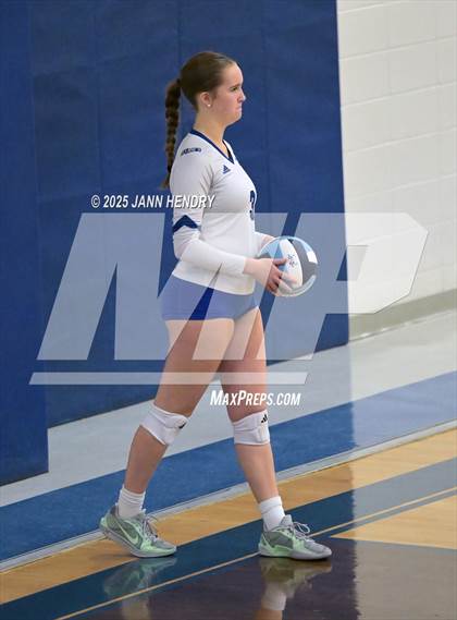Thumbnail 1 in St. Joseph's Catholic vs Blythewood (Dorman Tournament of Champions) photogallery.