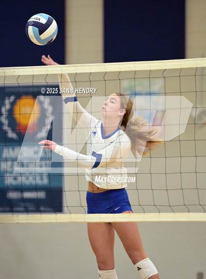 Thumbnail 1 in St. Joseph's Catholic vs Blythewood (Dorman Tournament of Champions) photogallery.
