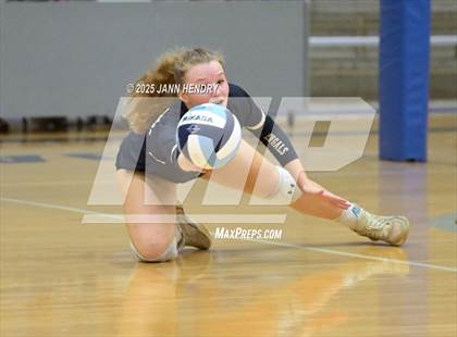 Thumbnail 2 in St. Joseph's Catholic vs Blythewood (Dorman Tournament of Champions) photogallery.