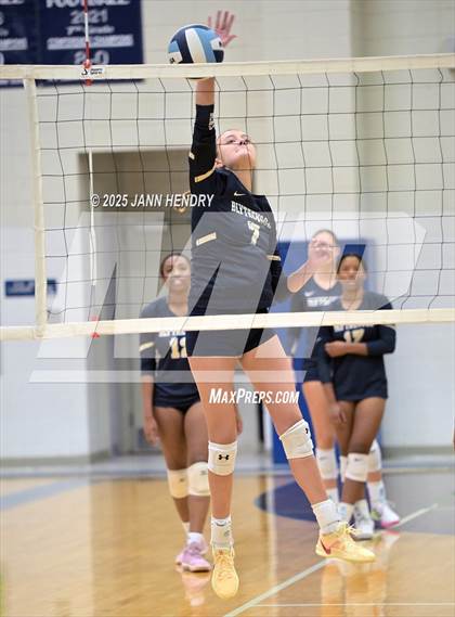 Thumbnail 2 in St. Joseph's Catholic vs Blythewood (Dorman Tournament of Champions) photogallery.