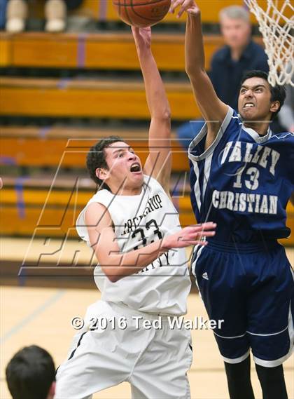Thumbnail 3 in Valley Christian @ Archbishop Mitty photogallery.