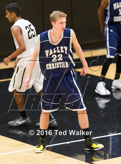 Thumbnail 2 in Valley Christian @ Archbishop Mitty photogallery.