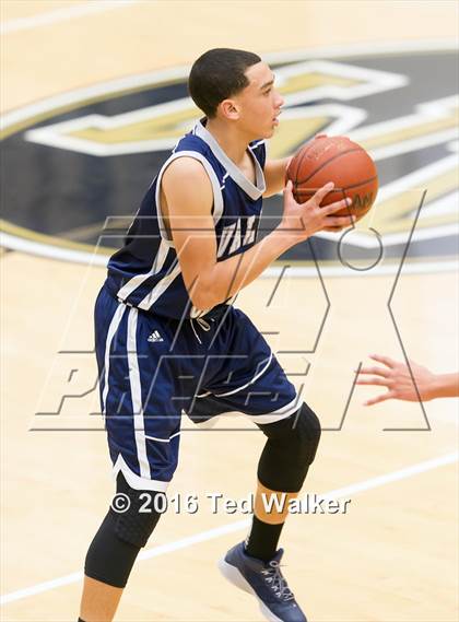 Thumbnail 3 in Valley Christian @ Archbishop Mitty photogallery.