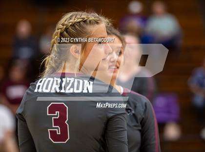 Thumbnail 3 in Arapahoe vs Horizon photogallery.