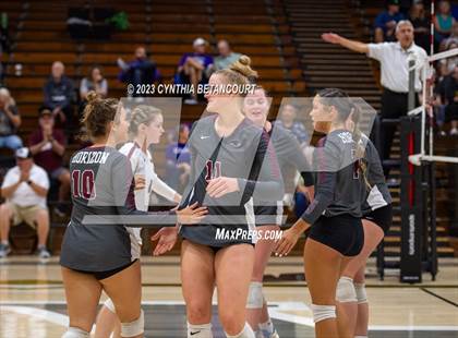 Thumbnail 2 in Arapahoe vs Horizon photogallery.