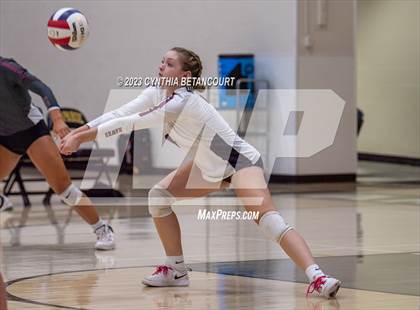 Thumbnail 1 in Arapahoe vs Horizon photogallery.