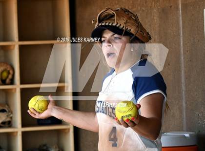 Thumbnail 3 in Shadow Ridge vs Coronado (NIAA 4A Final) photogallery.