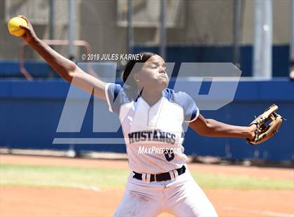 Thumbnail 1 in Shadow Ridge vs Coronado (NIAA 4A Final) photogallery.