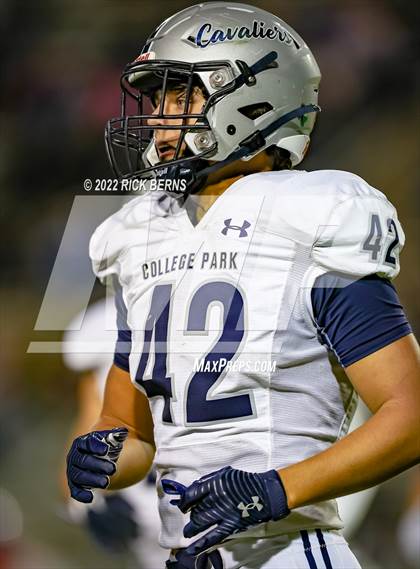 Thumbnail 3 in Oak Ridge vs College Park photogallery.