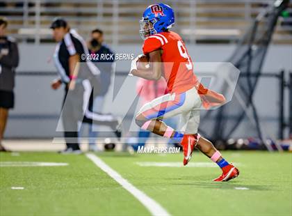 Thumbnail 3 in Oak Ridge vs College Park photogallery.