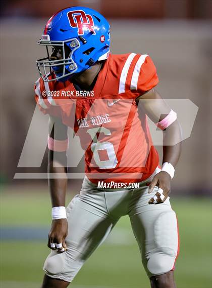 Thumbnail 2 in Oak Ridge vs College Park photogallery.